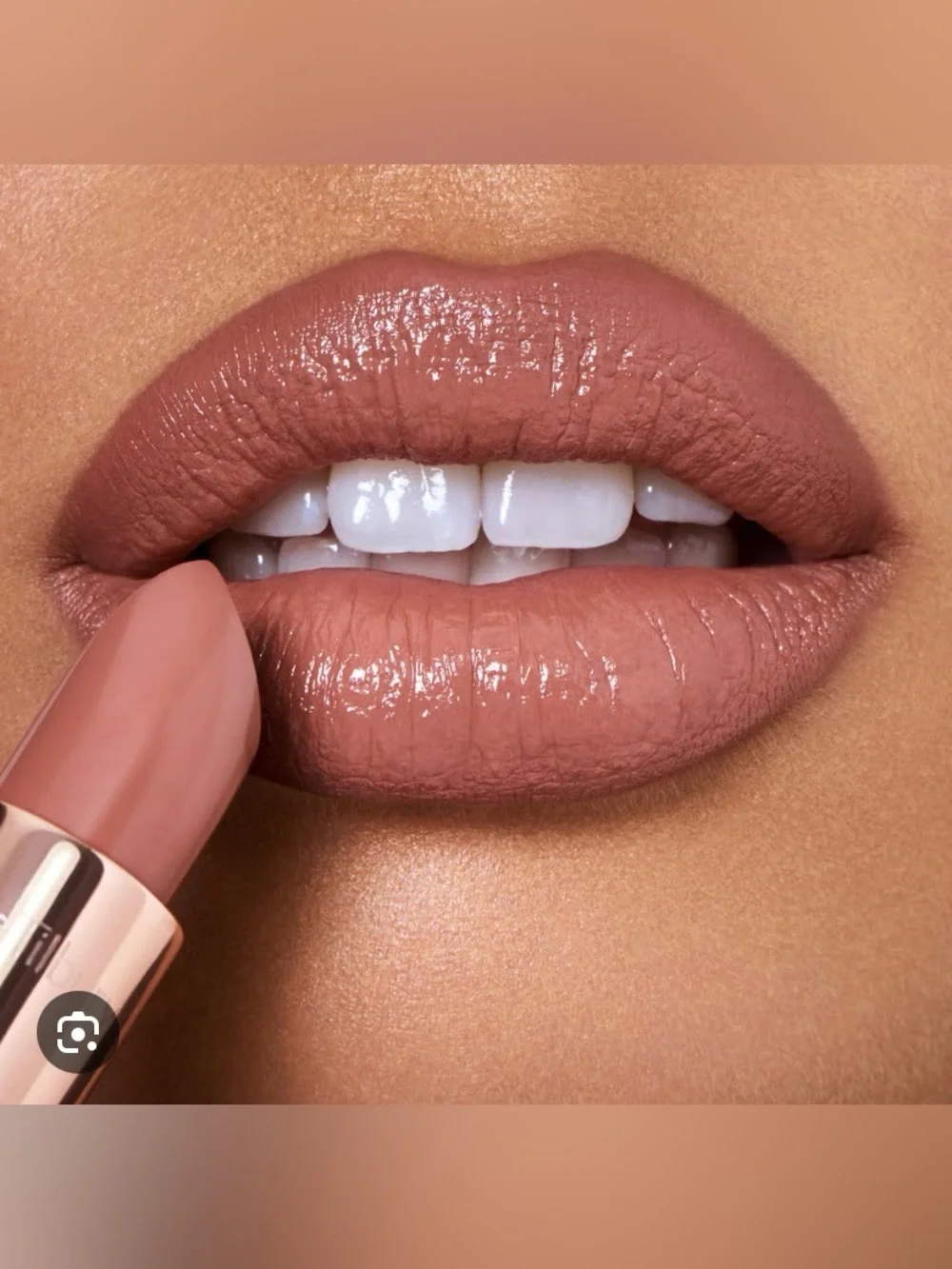 Charlotte Tilbury K.I.S.S.I.N.G. Lipstick-Runway Royalty-NWOB